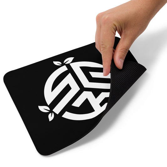 SGK White Circle Black Mouse pad